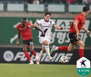 K리그2 김포, 천안에 1-1로 비겨…성남도 부산과 무승부