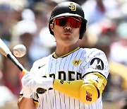 처음 펜웨이파크 찾은 MLB 김하성, 7경기 연속 안타 행진