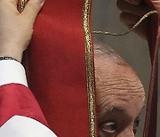 Vatican Pope Pallium