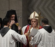 Vatican Pope Pallium