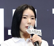 출사표 밝히는 펜싱 송세라