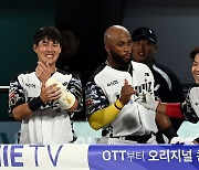 강백호, 1-1 균형을 깨뜨린 홈런!