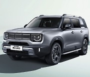 BAIC, 견고한 감성이 돋보이는 ‘베이징 BJ30′ 공개