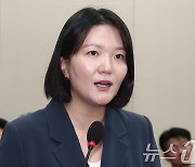 최수연 네이버 대표 "소프트뱅크에 지분매각 단기적 계획 없다"