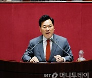 박성재 "검사에 보복적 탄핵 안 돼"…박범계 "그렇게 살지 마시라"