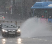 내일 오전까지 전국 장맛비…장마 구름 모레 또 북상