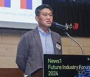 고부가가치 선박 수주와 기술 경쟁력 발표하는 성영재 부문장