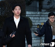 '김하성 공갈 혐의' 임혜동 두번째 구속 기로…내일 오전 영장심사