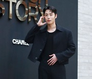 이재욱, 훈내 진동