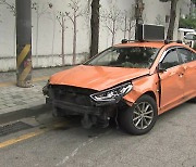 국립중앙의료원서 택시 돌진 3명 부상..."급발진 주장"