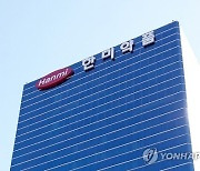 `모자의 난` 한미약품 모녀, 신동국 회장 손잡고 경영권 되찾는다