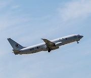 [뉴스1 PICK]'잠수함 킬러' 해상초계기 P-8A 포세이돈, 국내 첫 공개