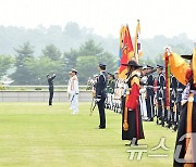 김명수 합참의장, 카타르 총참모장과 환영 의장 행사