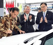 현대차, LG와 합작 印尼 배터리셀 공장 준공… 亞 수출 가속페달