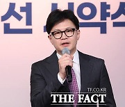 김건희 메시지 '한동훈 읽씹' 논란…韓 "네거티브 안 할 것"