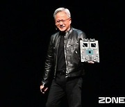 "美 통제에도…엔비디아, 올해 中서 AI 칩 100만개 팔 것"