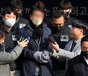 [속보]이재명 전 대표 습격범, '징역 15년' 선고