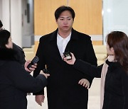 ‘김하성 공갈 혐의’ 임혜동 구속영장 또 기각…“방어권 보장해야”