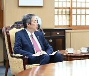 조태열 외교장관, 미즈시마 고이치 주한 일본대사 접견