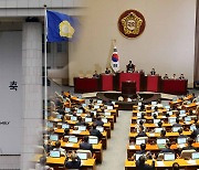 특검법 강행에 '네 탓 공방'…한동훈, 김여사 문자 무시 논란