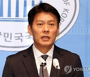 “윤석열식 법치주의인가”…‘채상병 사건’ 전 사단장 불송치에 날 세운 민주