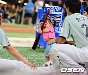 박찬호, '우리 딸, 야구가 좋아?' [사진]