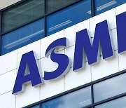 ASML 전 CEO "미·중 분쟁은 '이념전쟁'··· 수십년 지속"