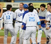 1군 떠난 이병규 코치 "미안하다...", 삼성 캡틴 "기적을 썼다고 생각한다, 진짜 저희 너무 잘했다" 자부심