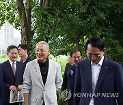 유인촌 장관, 국립국악원 서산 분원 부지 방문