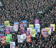 "반도체 생산차질 목표 달성"... 삼성 사상 첫 파업에 6000여 명 참여