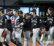 전반기 피치 클록 위반 최다 1위 팀 롯데, 평균 경기 소요 시간도 최장1위