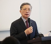 이한준 LH 사장 "올해 3기 신도시 1만 가구 착공...조기 공급 집중한다"