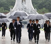 연원정 신임 인사혁신처장, 국립대전현충원 참배