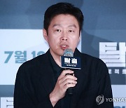 '탈출'에서 양 박사 역 맡은 김희원