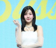 [포토]포즈 취하는 위클리 박소은