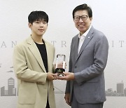 가수 폴킴 "커피도시 부산 알립니다"