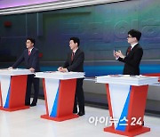 [포토]TV토론회 참석한 나경원, 윤상현, 원희룡, 한동훈 당대표 후보