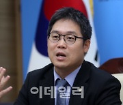 국가 자격시험 '공무원 특혜' 폐지된다…서울변회 "환영"