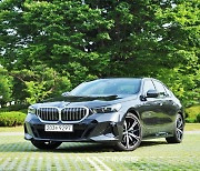 [시승]비즈니스 세단의 표본, BMW 530i