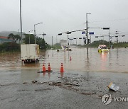 닷새간 침수車 1000대 이상 … 손해액만 94.5억