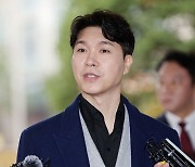 친형 재판 출석한 박수홍, 1심 무죄 부분에 "너무도 부당"