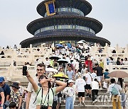 "Laowai" in China | China sees surge of foreign travelers following transit visa-free policies