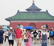 "Laowai" in China | China sees surge of foreign travelers following transit visa-free policies