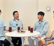 이성민·신하균, 유재석 만난다…'핑계고' 동반 출연