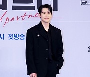 [ET포토] 김준환, '댄디해 보이는 블랙패션'