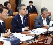 "노동자 자살도" "폭력에 기업손해"…7월 '노란봉투법' 뇌관