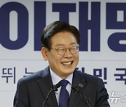 '자폭 전대' 국힘보다 낮은 민주 지지율 왜…낮아진 '중도층 기대감'