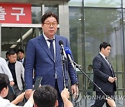 이재명 향하는 칼날...`대북 송금` 김성태 1심 실형 "의혹 모든 증거, 李 향해"