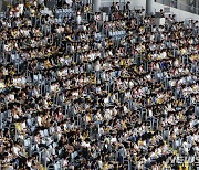 이번엔 프로야구 선수 사생활 논란…스포츠계, 잇단 잡음에 몸살