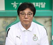 [K리그1 기자회견] 황선홍 감독 "준비한 거 90분 내내 할 수 있어야...훈련 통해 개선 필요"